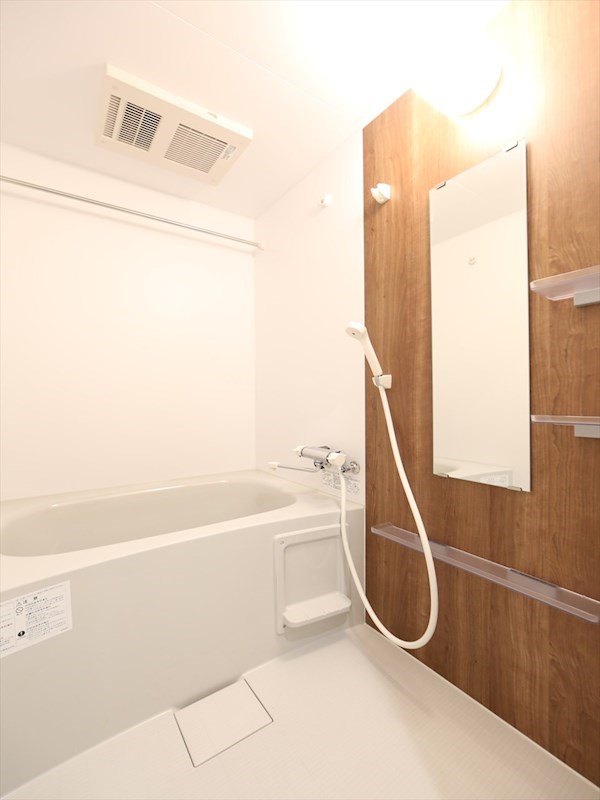 第2金山フクマルビル バスルーム　浴室暖房乾燥機付き
