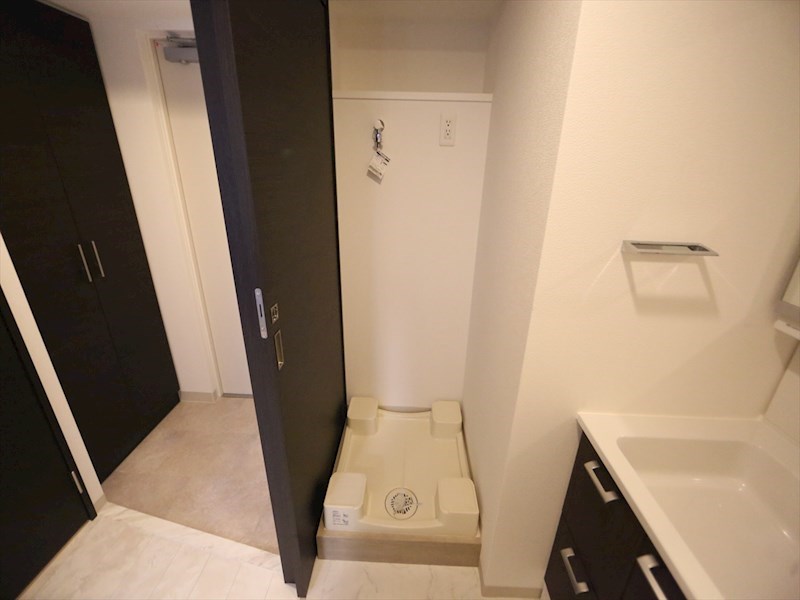 エステムコート名古屋新栄IIアリーナ 脱衣所　室内洗濯機置き場