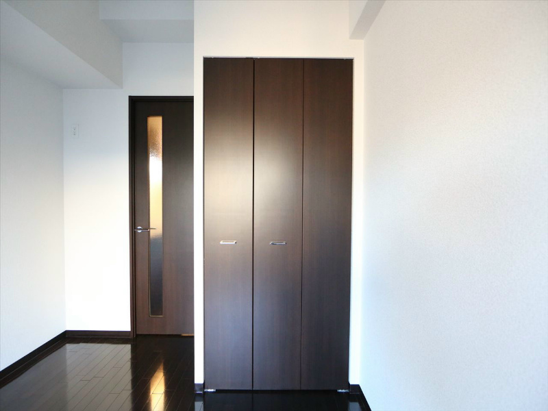 プレミアムコート名古屋金山インテルノ クローゼット付（収納充実してます）