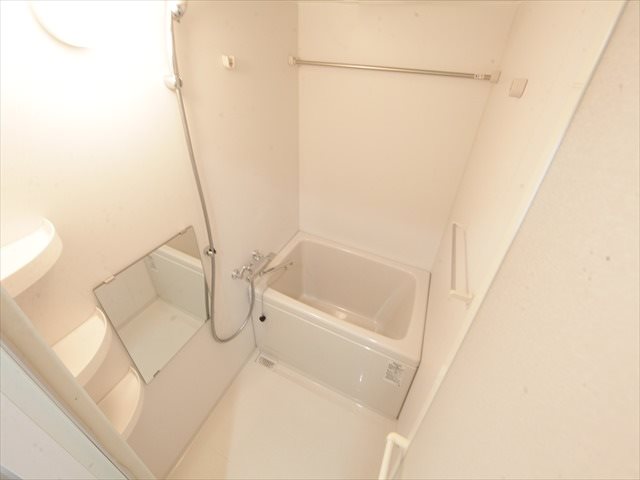 サクシード大曽根 浴室暖房乾燥機能付バス