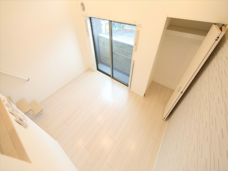 ＰｈｉｌＧｌａｎｚ（フィルグランツ） 洋室6帖　上階ロフト6帖（収納でも寝室でも使用できます）