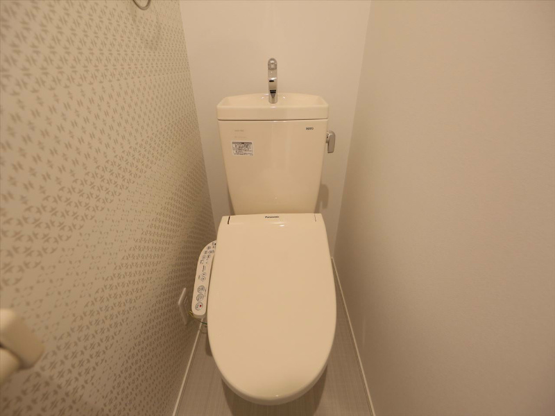 グラード 温水洗浄暖房便座付トイレ
