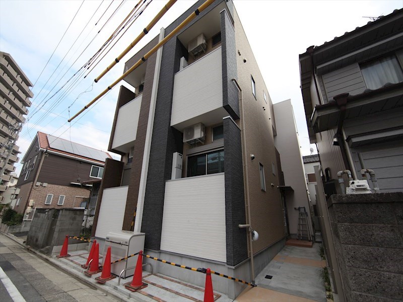 外観 オートロック付 デザイナーズ 光インターネット無料