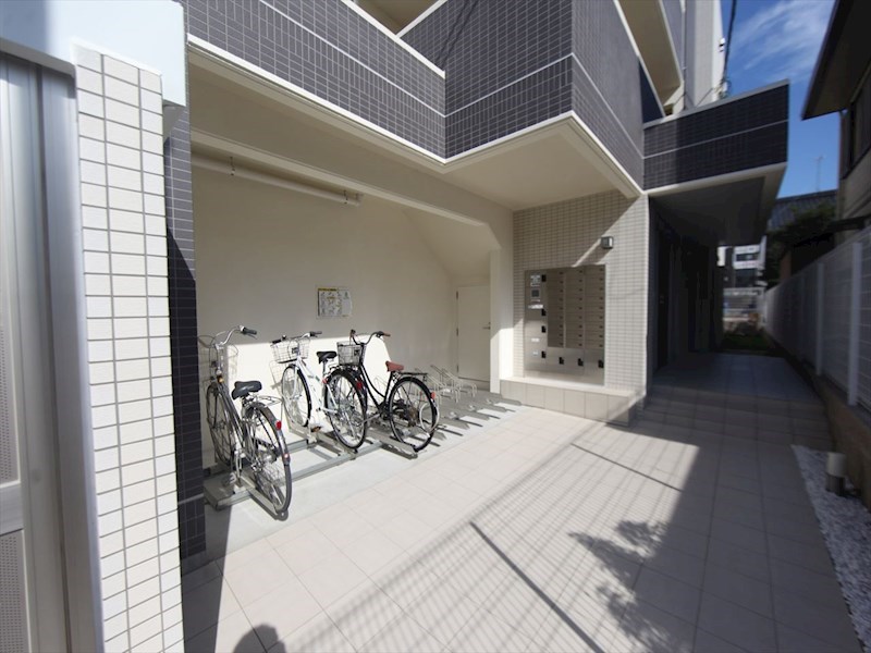 プランセス新瑞橋 屋根付き駐輪場