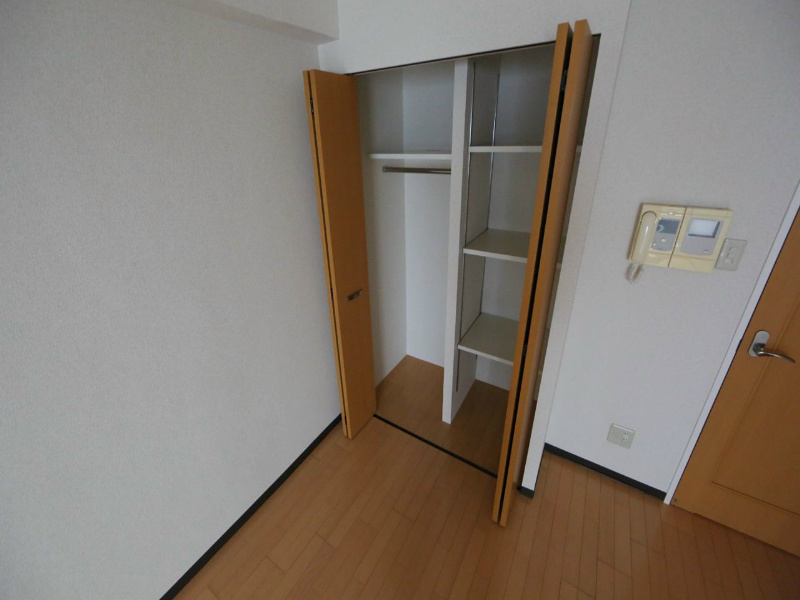 Ｅｎｃｈａｎｔｅ泉（アンシャンテ泉） クローゼット　収納充実してます