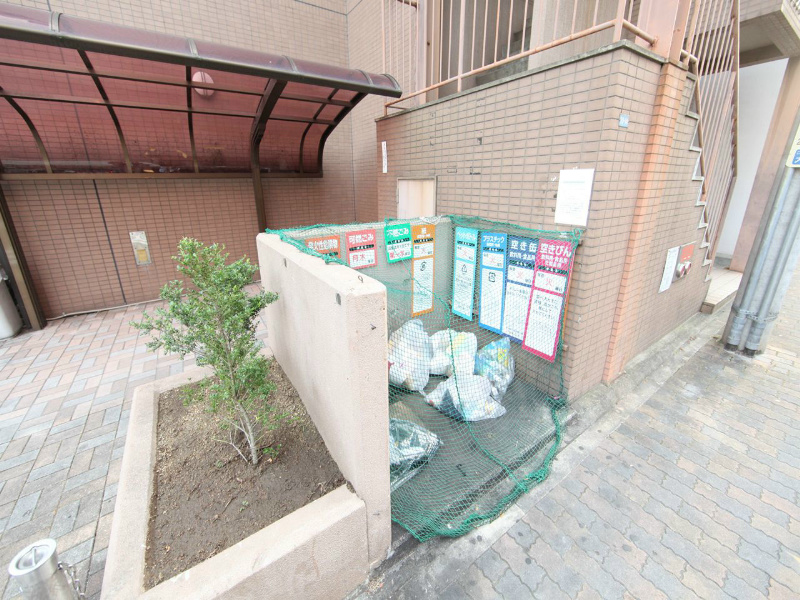 グランドールＹＨＤ 敷地内ゴミ捨て場