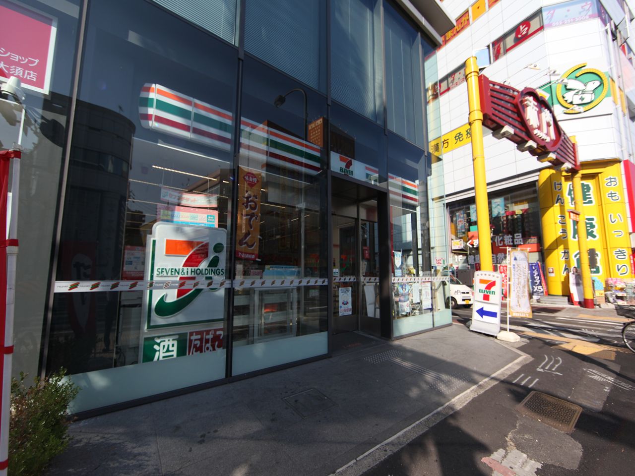 グランドールＹＨＤ セブンイレブン 名古屋大須赤門店