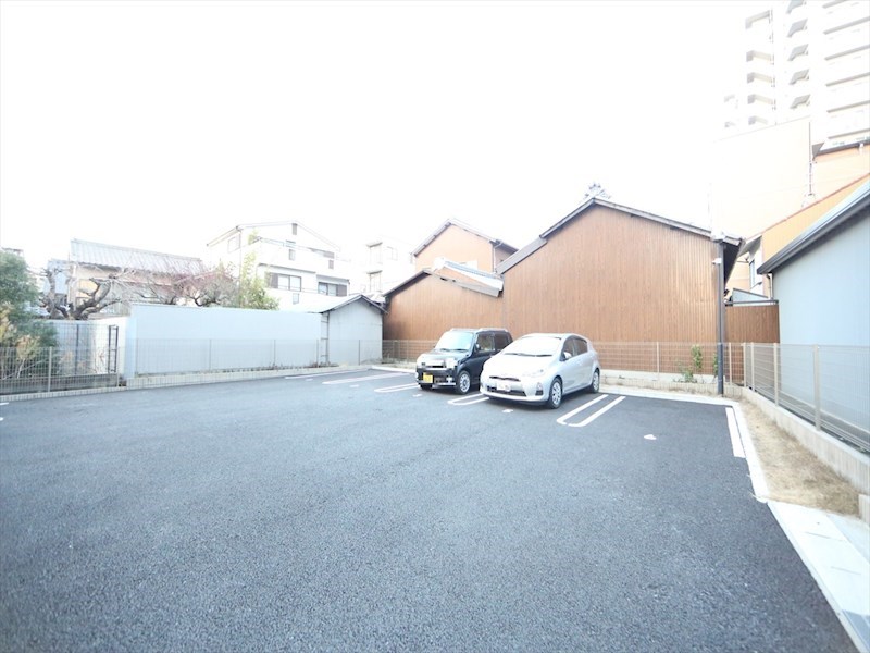 メゾン　ミール 敷地内平面駐車場