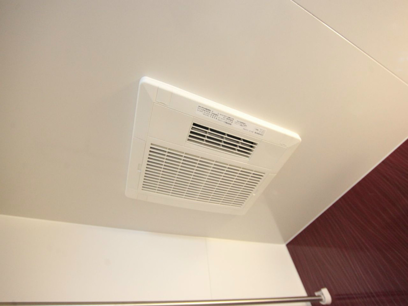 カザモデルノ 浴室暖房乾燥機　24時間換気機能付バスルーム