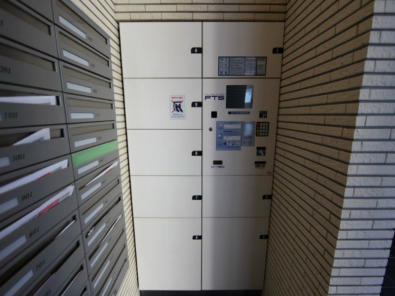 カレント今池 宅配ＢＯＸ付　不在時に荷物を受け取ることができます