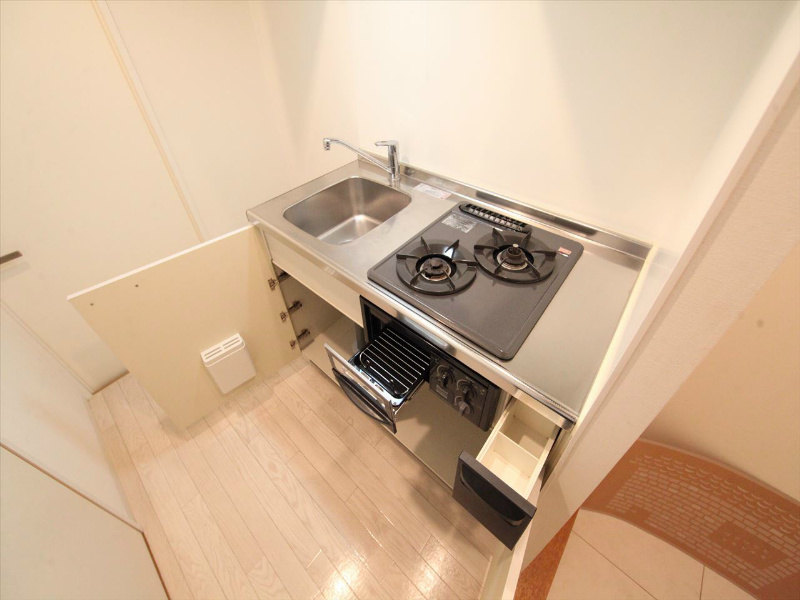 アンビックス・プリア茶屋ヶ坂 システムキッチン（ガス2口コンログリル付）