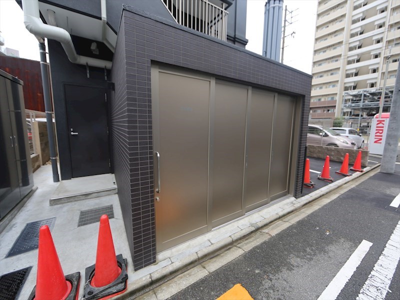 エステムコート名古屋新栄アクシス 敷地内ゴミ捨て場