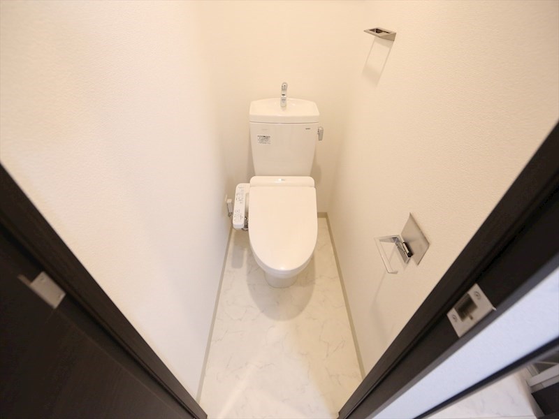 エステムコート名古屋新栄アクシス 温水洗浄暖房便座付トイレ