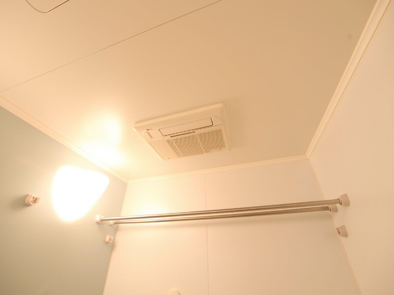 レジディア徳川 浴室暖房乾燥機　24時間換気付バスルーム
