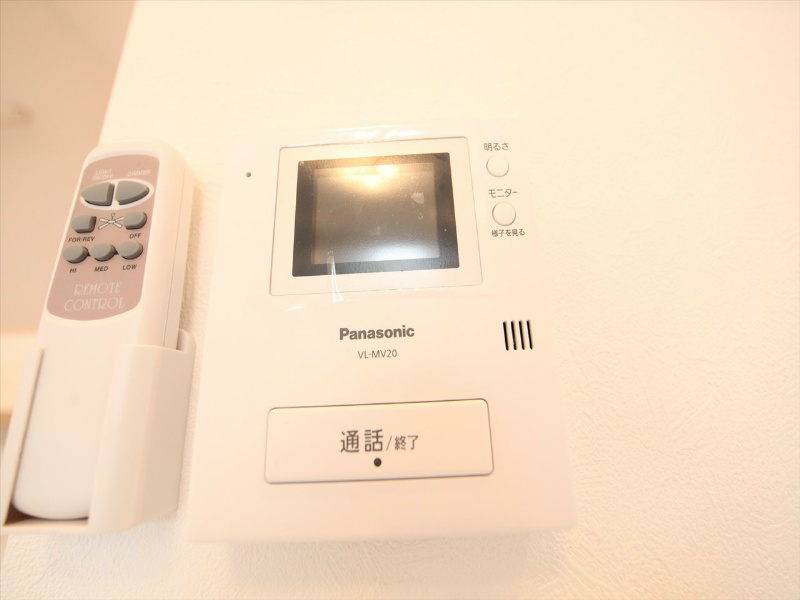 クワンベール ＴＶモニター付インターホン