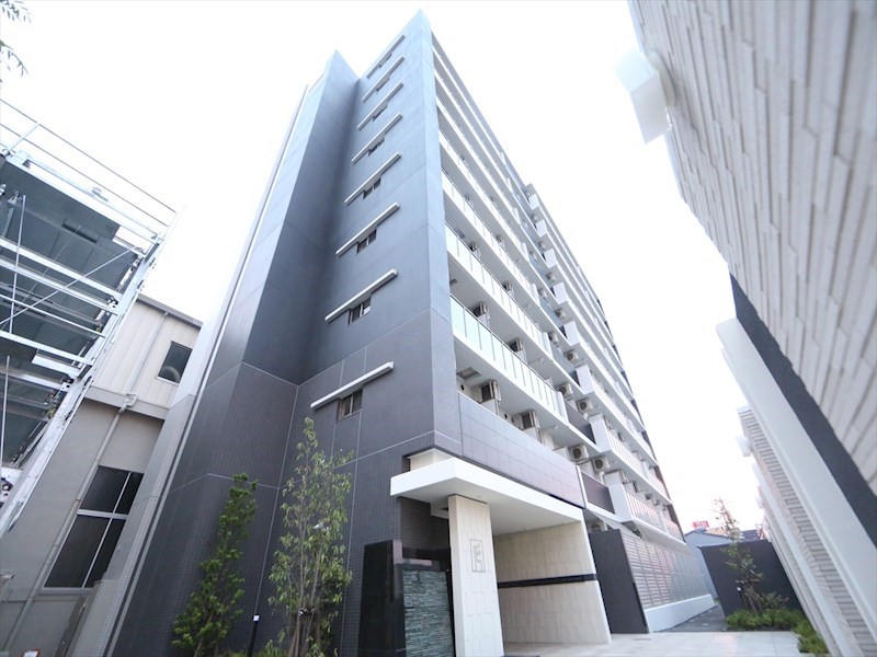 エステムコート名古屋金山ミッドクロス 外観　オートロック　宅配ＢＯＸ　防犯カメラ