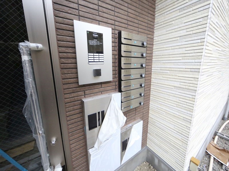 ハーモニーテラス百船町 エントランス　オートロック付　宅配ＢＯＸ有り