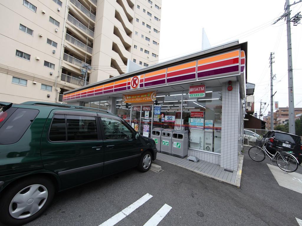 プラジュ千種 サークルＫ 千種豊年町店 (コンビニ)