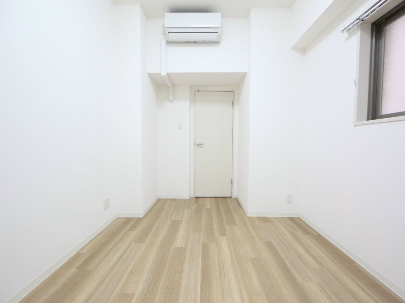 サンエスケーイワタ名城  洋室6帖　ウォークインクローゼット付(収納充実してます）