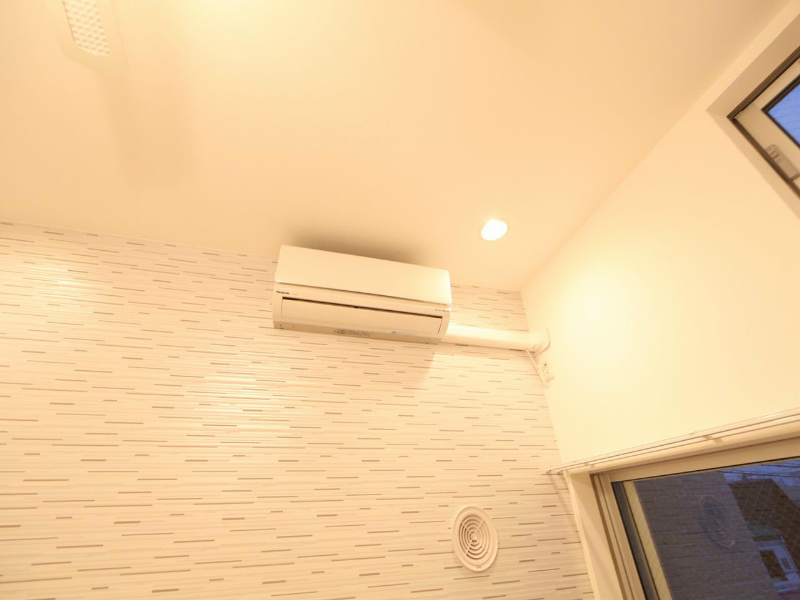 ＬＥＥＦ（リーフ） エアコン