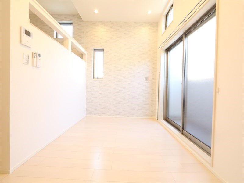 ハーモニーテラス西日置 洋室6.3帖　ロフト6帖（収納にも寝室にも使えます）