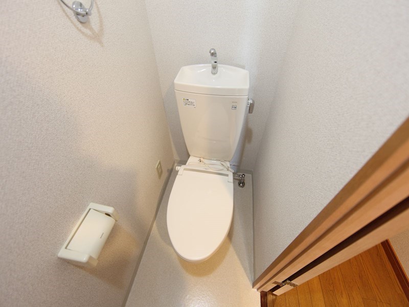 サンク栄みなみマンション トイレ（お風呂トイレ別）温水洗浄暖房便座取り付け可