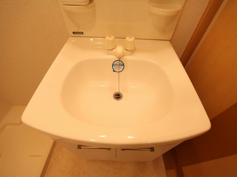 コートモーリス新道 脱衣所　独立洗面台　洗濯機ご用意できます