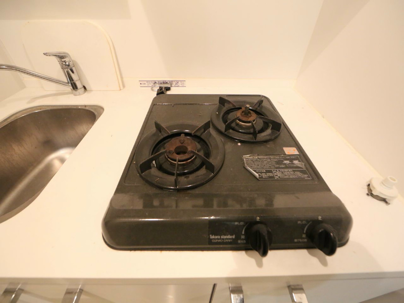 カレント新栄 システムキッチン（２口ガスコンロ付）