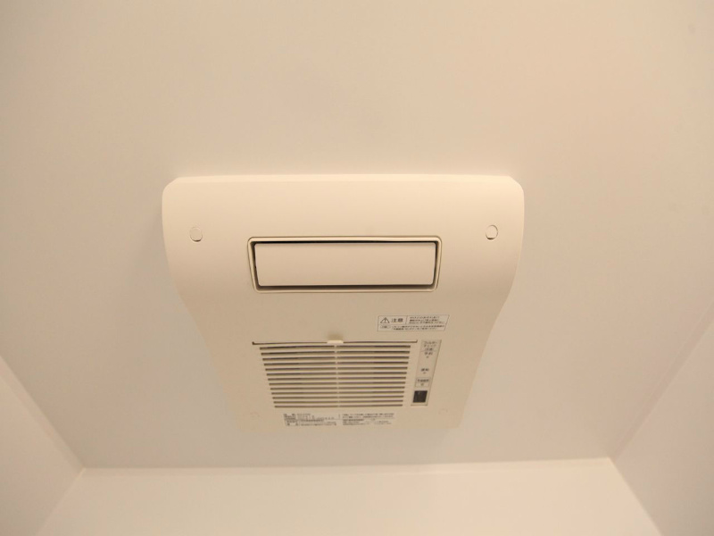 ＧＲＡＮＤＦＯＲＭＥ堀田（グランドフォルム堀田） 浴室暖房乾燥機付き