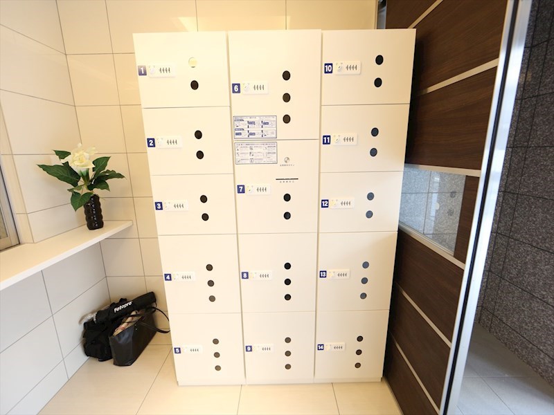 アレーヌコート金山 宅配ＢＯＸ完備