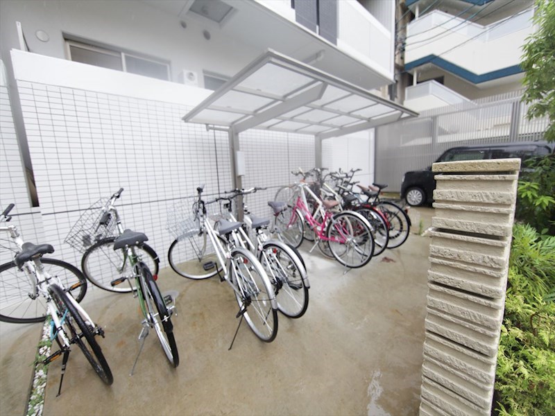 Ｕｒｂａｎ　Ｃｌｏｕｄ　Ｉｚｕｍｉ 駐輪スペース有り