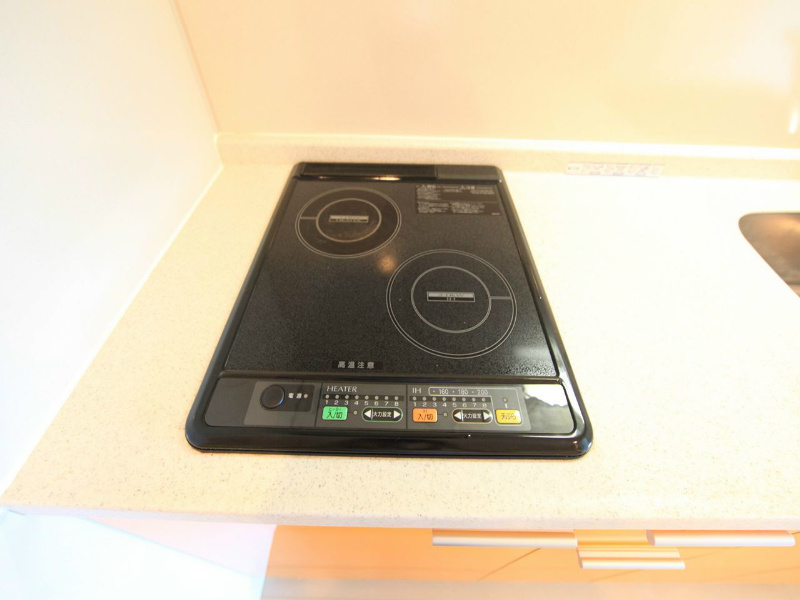 プロシード新栄 システムキッチン（ＩＨ2口コンロ付）
