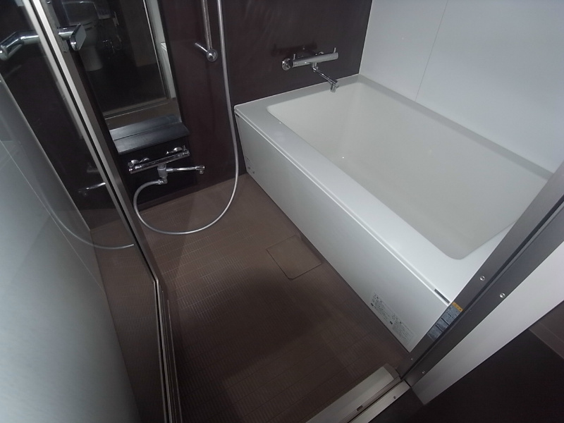 ドゥーエ大須 バスルーム（お風呂トイレ別）
