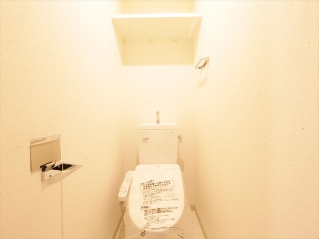 エステムコート名古屋平安通クチュール 温水洗浄便座付トイレ