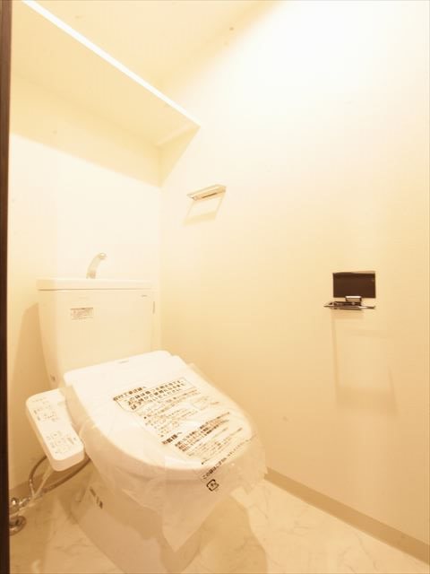 エステムコート名古屋平安通クチュール 温水洗浄便座付トイレ