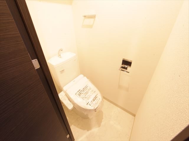 エステムコート名古屋平安通クチュール 温水洗浄便座付トイレ