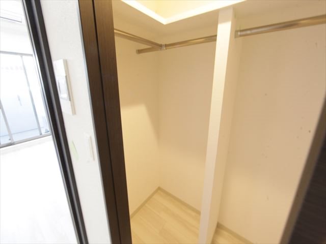 エステムコート名古屋平安通クチュール クローゼット（収納充実しています）
