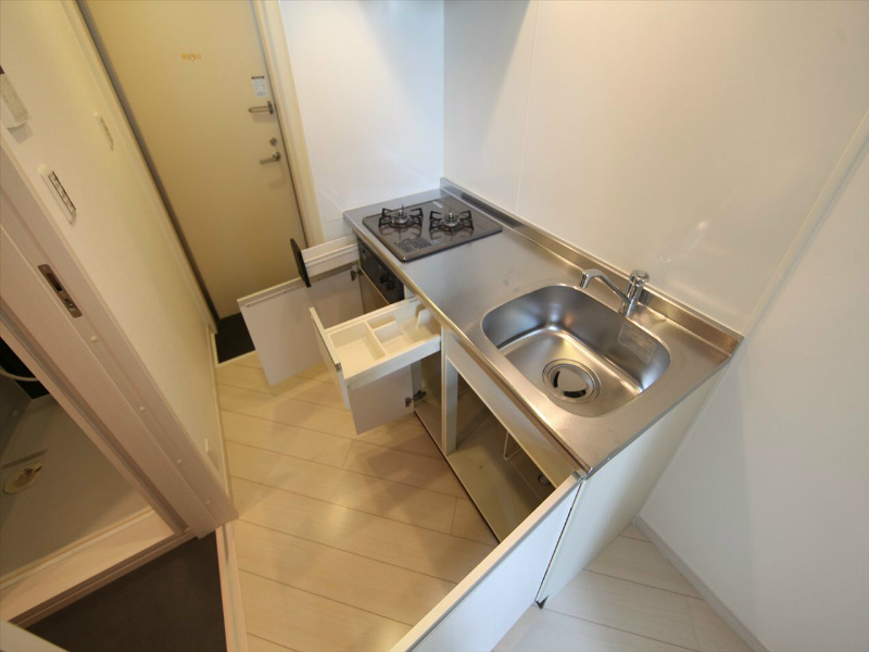 Ｃａｓａｄｏｍａｎｉ八熊（カーサドマーニ八熊） システムキッチン（ガス2口）冷蔵庫・レンジ等ご用意できます