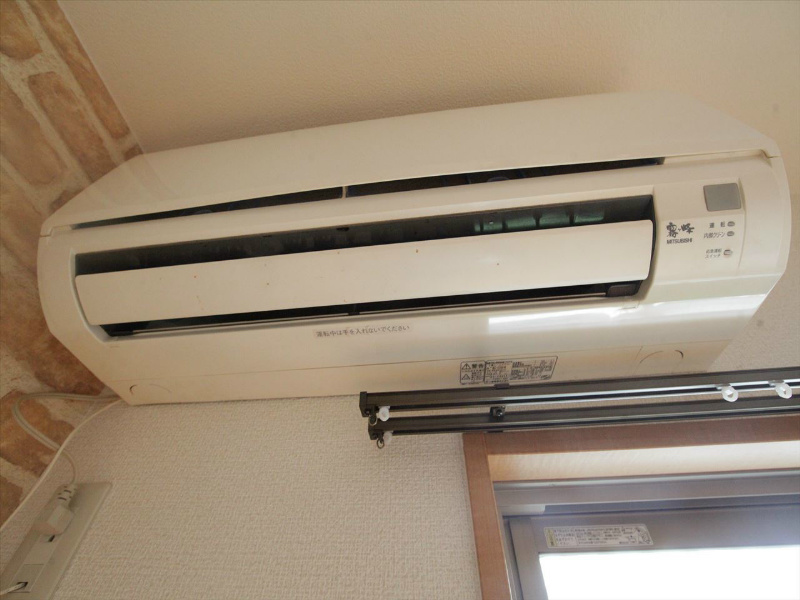 ホワイトキューブ エアコン完備