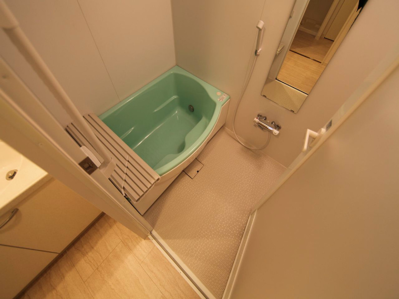 アモンフォンテーヌ 追い焚き　浴室暖房乾燥機　24時間換気　オートバスバスルーム
