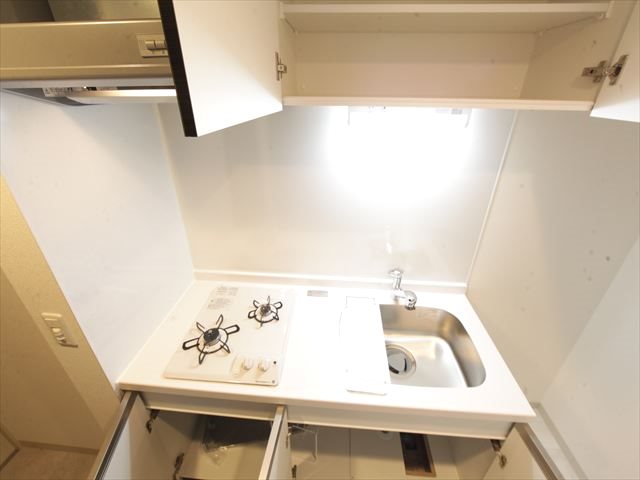 エステムコート名古屋今池アーバンゲート システムキッチン（ガス2口コンロ付）