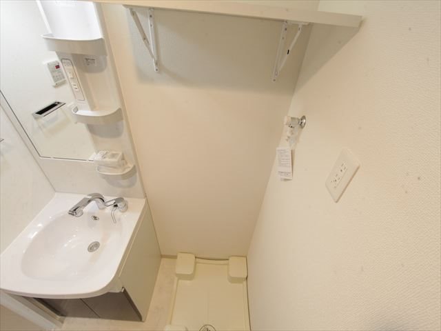 エステムコート名古屋今池アーバンゲート 室内洗濯機置き場
