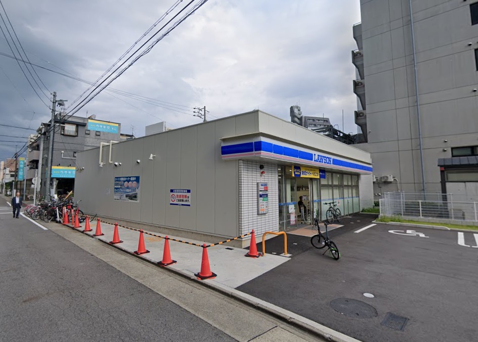 リブリ・an（アン） ローソン 北区平安二丁目店（コンビニ）