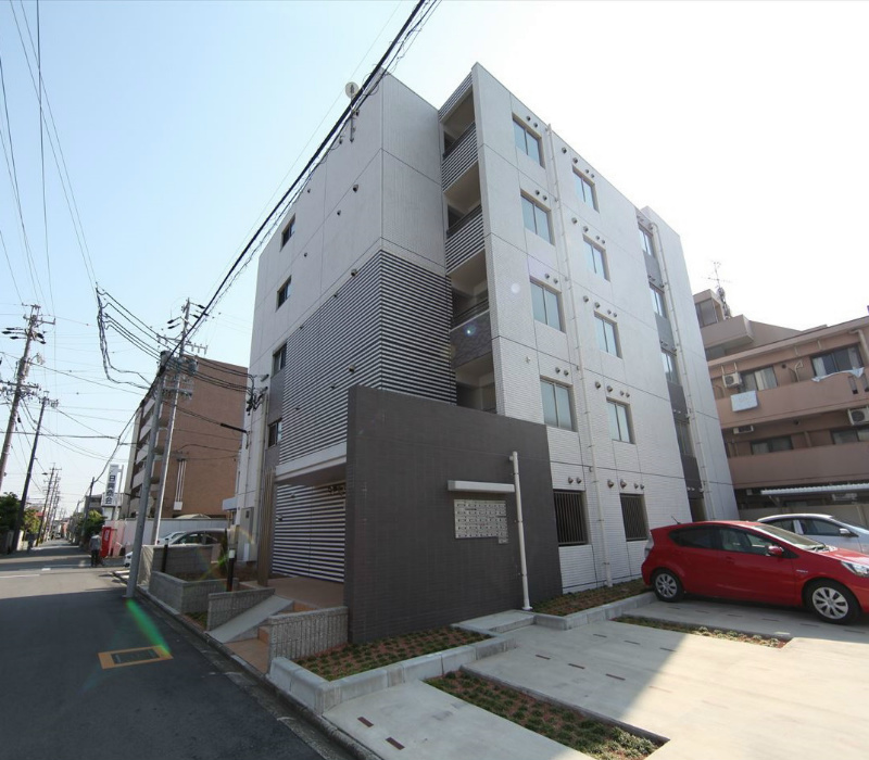外観 オートロック付 外壁タイル張り 屋根付き駐輪場