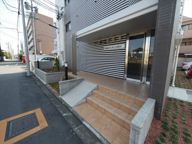 メゾン ド アミティエ エントランス　オートロック付