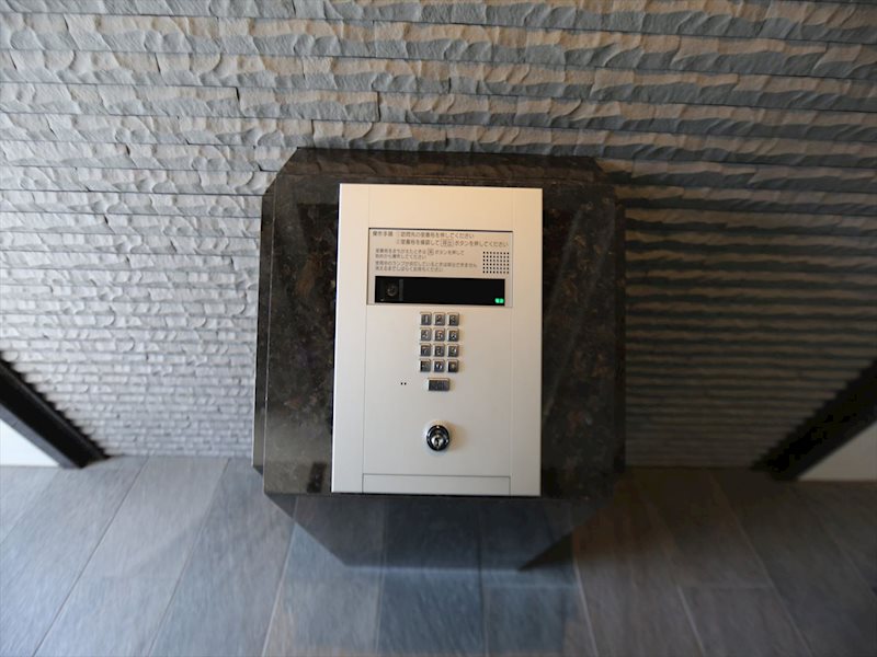 プレサンスＮＡＧＯＹＡファスト オートロック