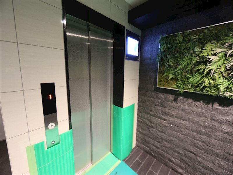 プレサンスＮＡＧＯＹＡファスト エレベーター　防犯カメラ