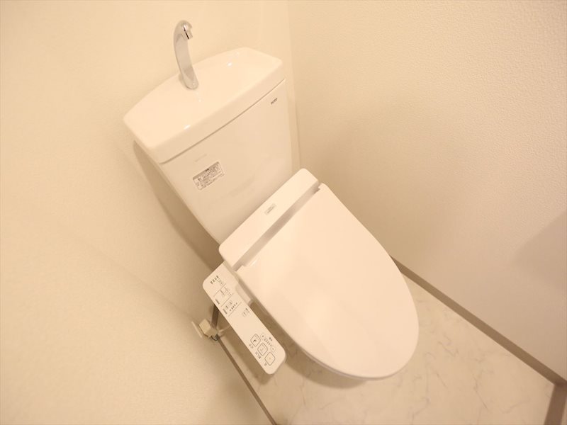 エステムコート名古屋ステーションクロス 温水洗浄便座付トイレ