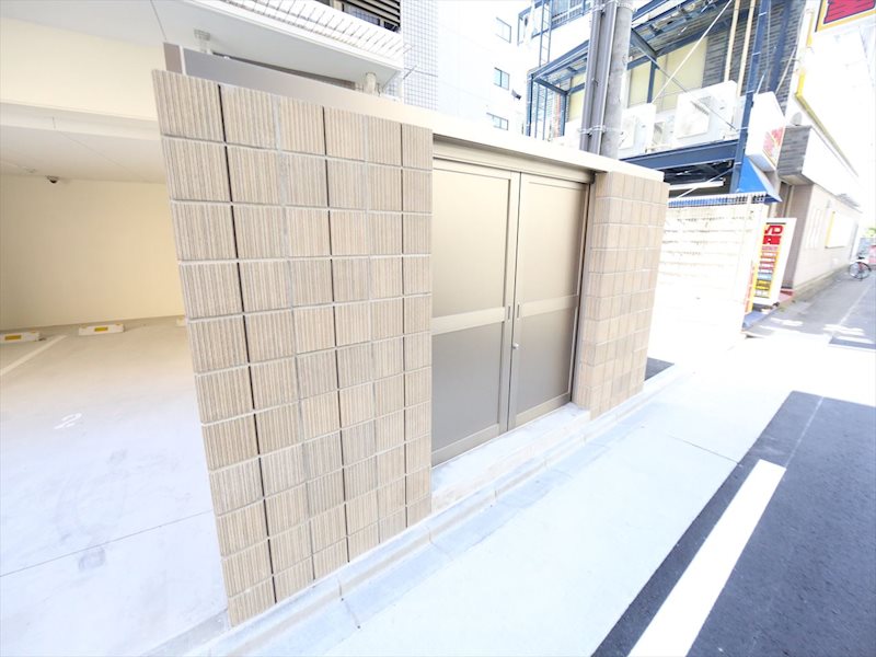 エステムコート名古屋ステーションクロス 敷地内ゴミ捨て場