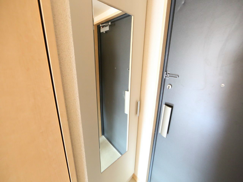 プレサンス名古屋駅前ヴェルロード 玄関　シューズボックス付（収納充実してます）